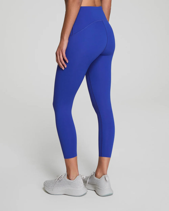 SPANXshape™ Booty Boost® 7/8 Leggings
