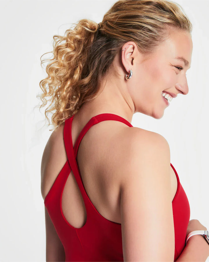 Contour Crossback Shelf Tank