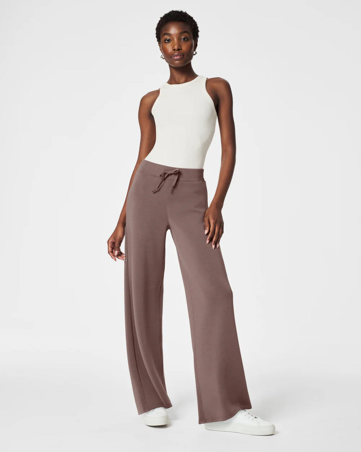 SPANX AirEssentials® Wide Leg Pant