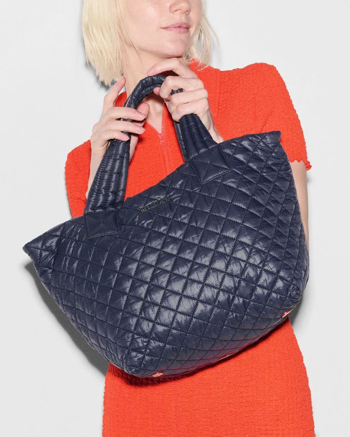 Small Metro Tote Deluxe