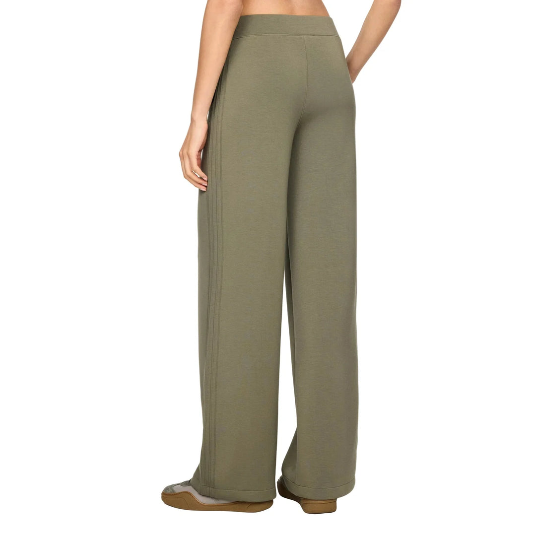 SPANX AirEssentials® Pintuck Wide Leg Pant