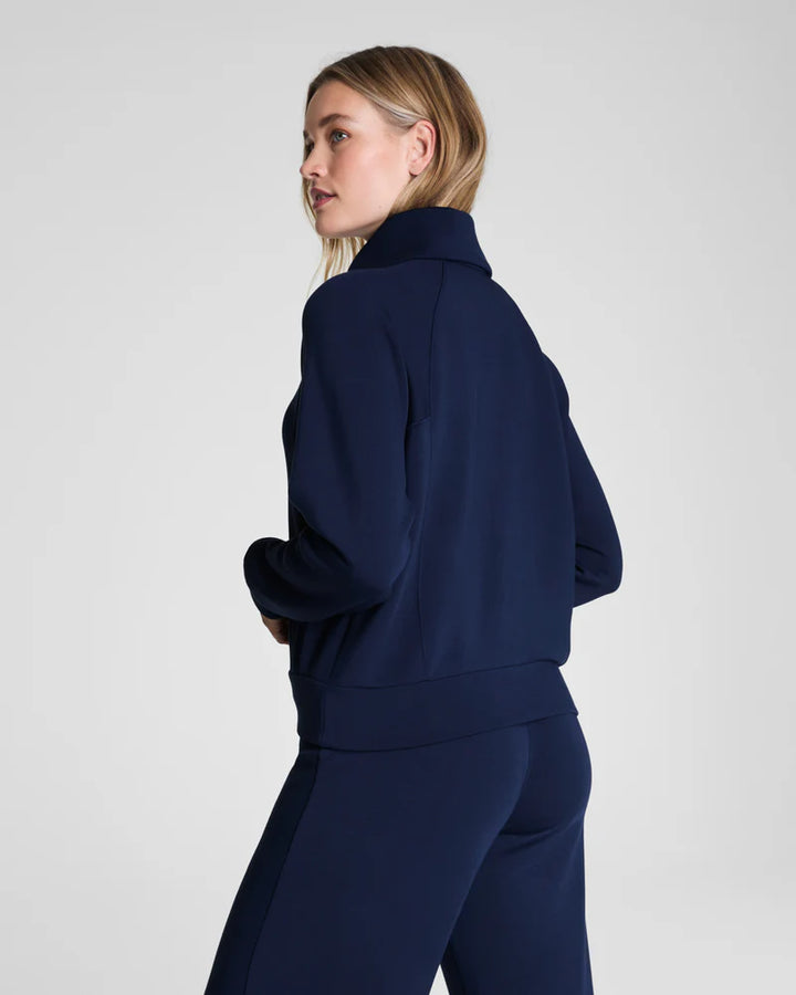 AirEssentials® Half Zip