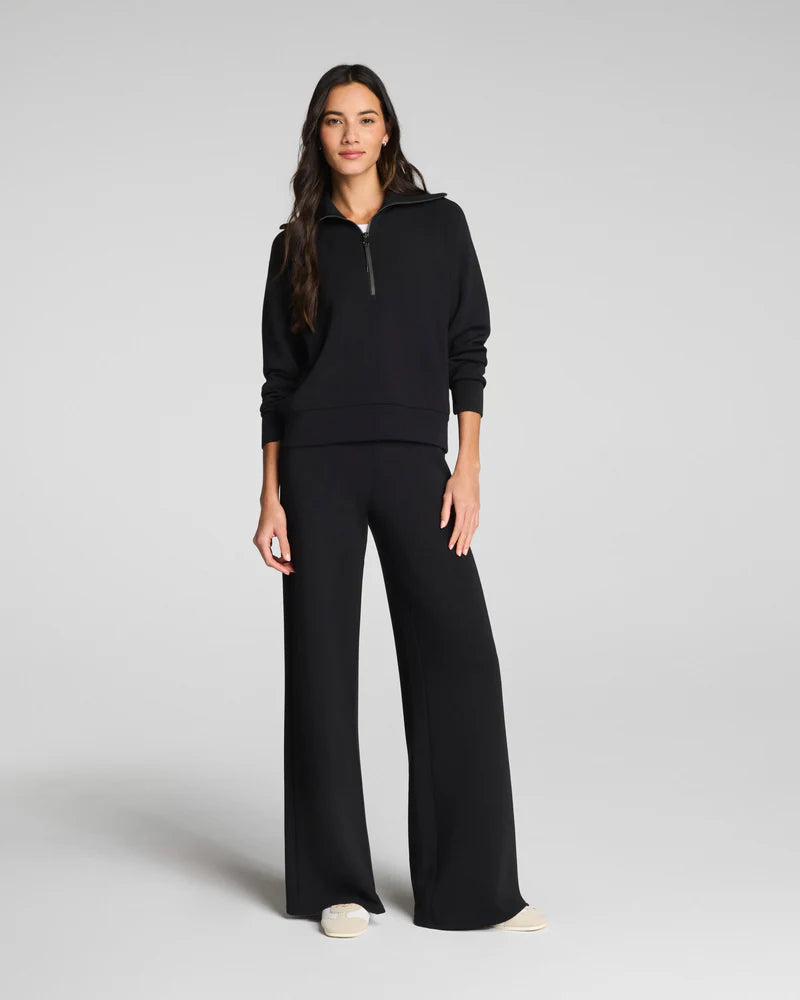 AirEssentials® Wide Leg Pant