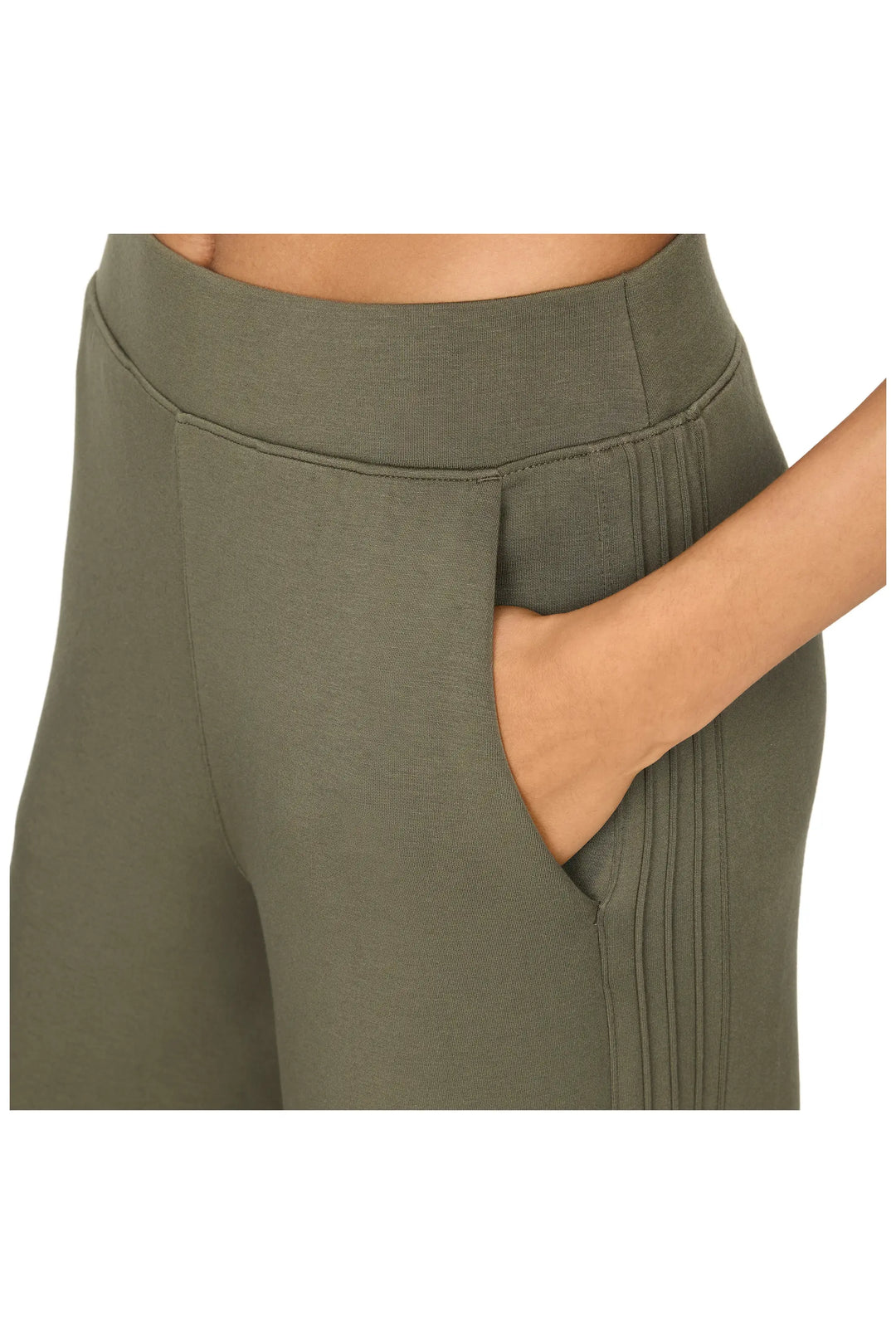 SPANX AirEssentials® Pintuck Wide Leg Pant