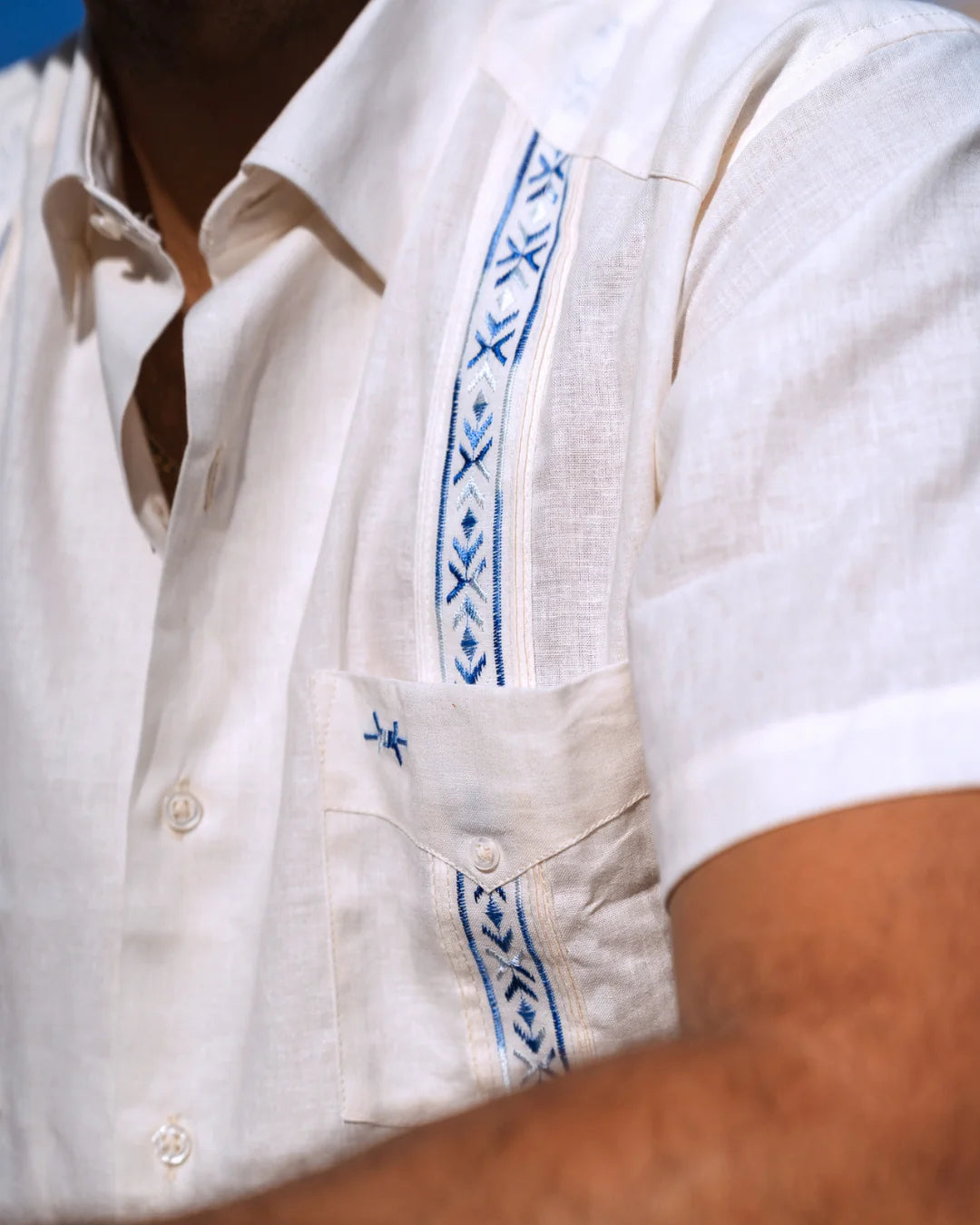 Tejas Guayabera - Ivory Cielo