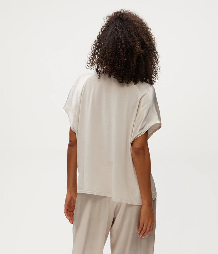 Flow Satin Tee