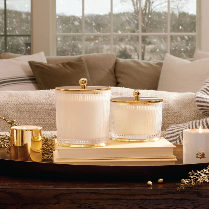 Frasier Fir Large Frosted Wood Grain Candle