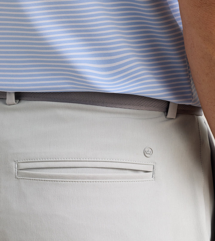 Featherweight Performance Short
