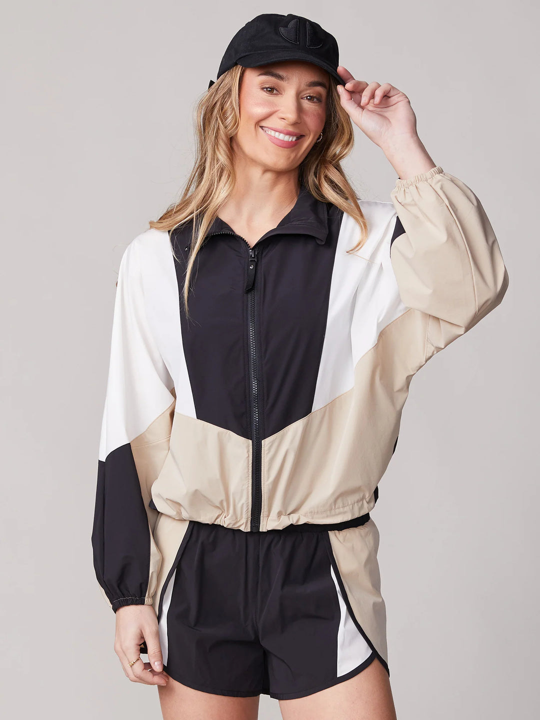 Color Blocked Seamed Jacket