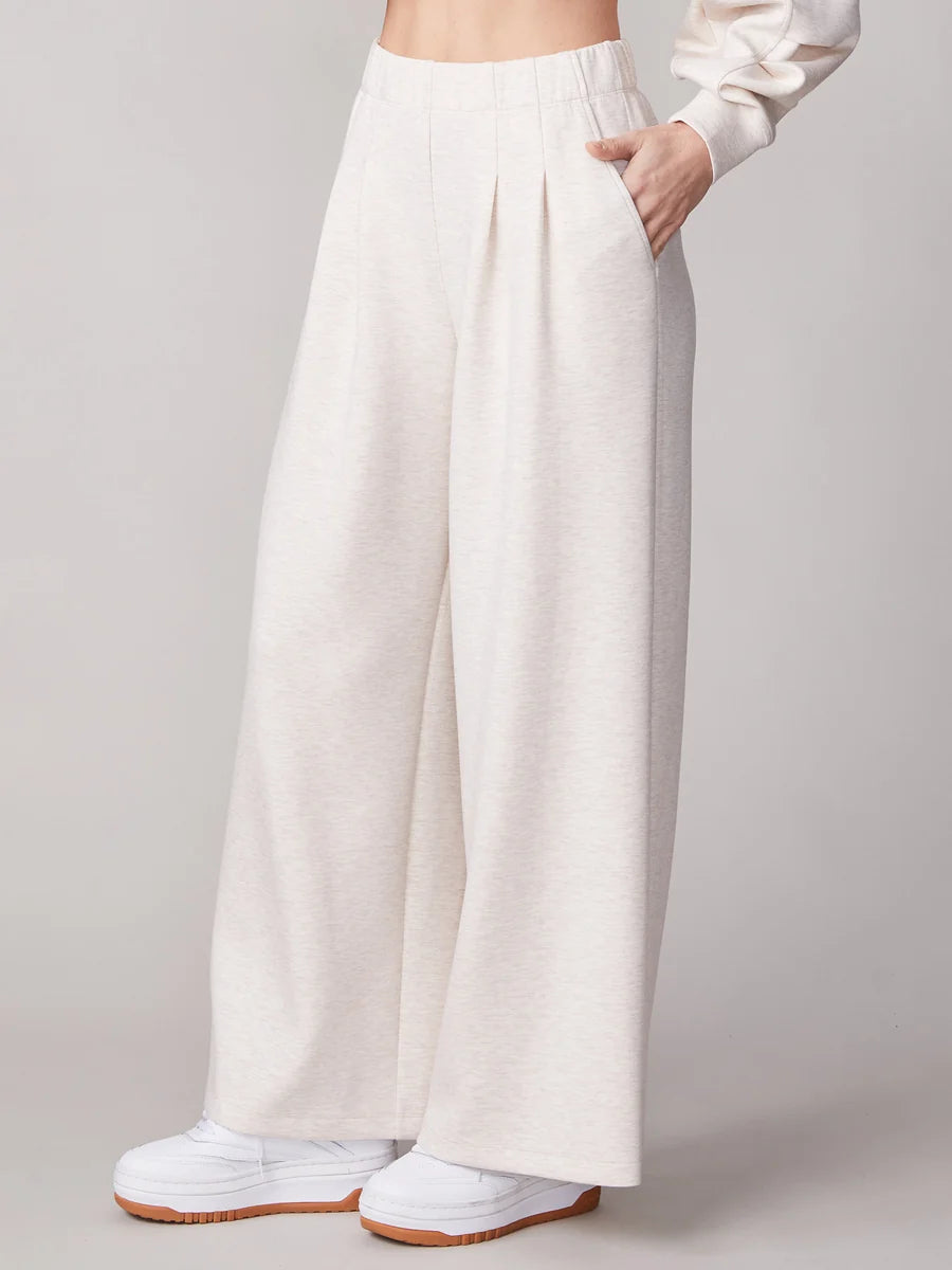 Front Pleat Easy Pant
