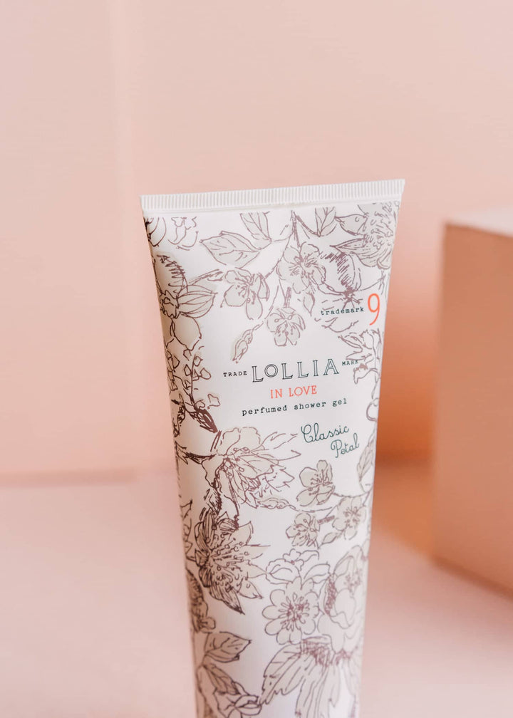 In Love Perfumed Shower Gel