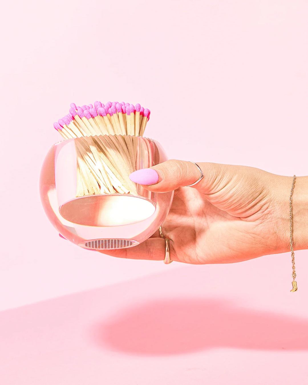 Round Match Striker | Hot Pink Matches